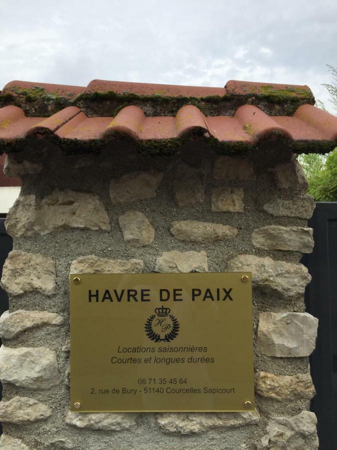Un Havre De Paix Apartment Courcelles-Sapicourt Exterior foto